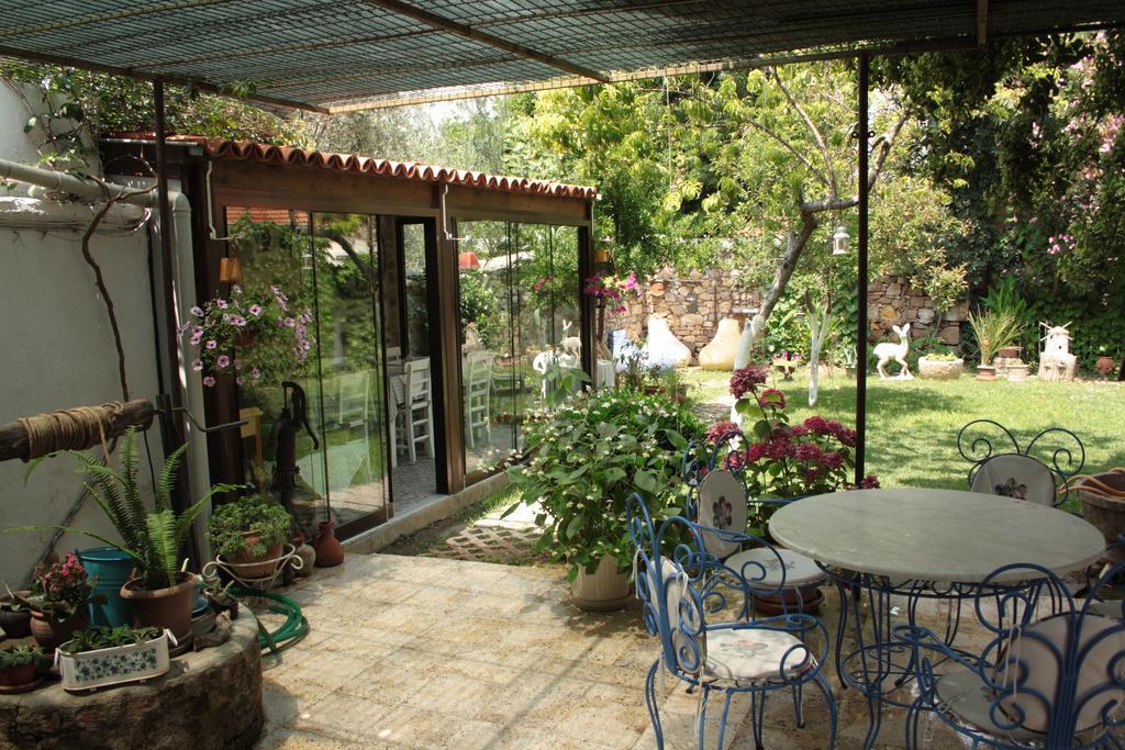 Istanbul Pension Ayvalı Exterior foto